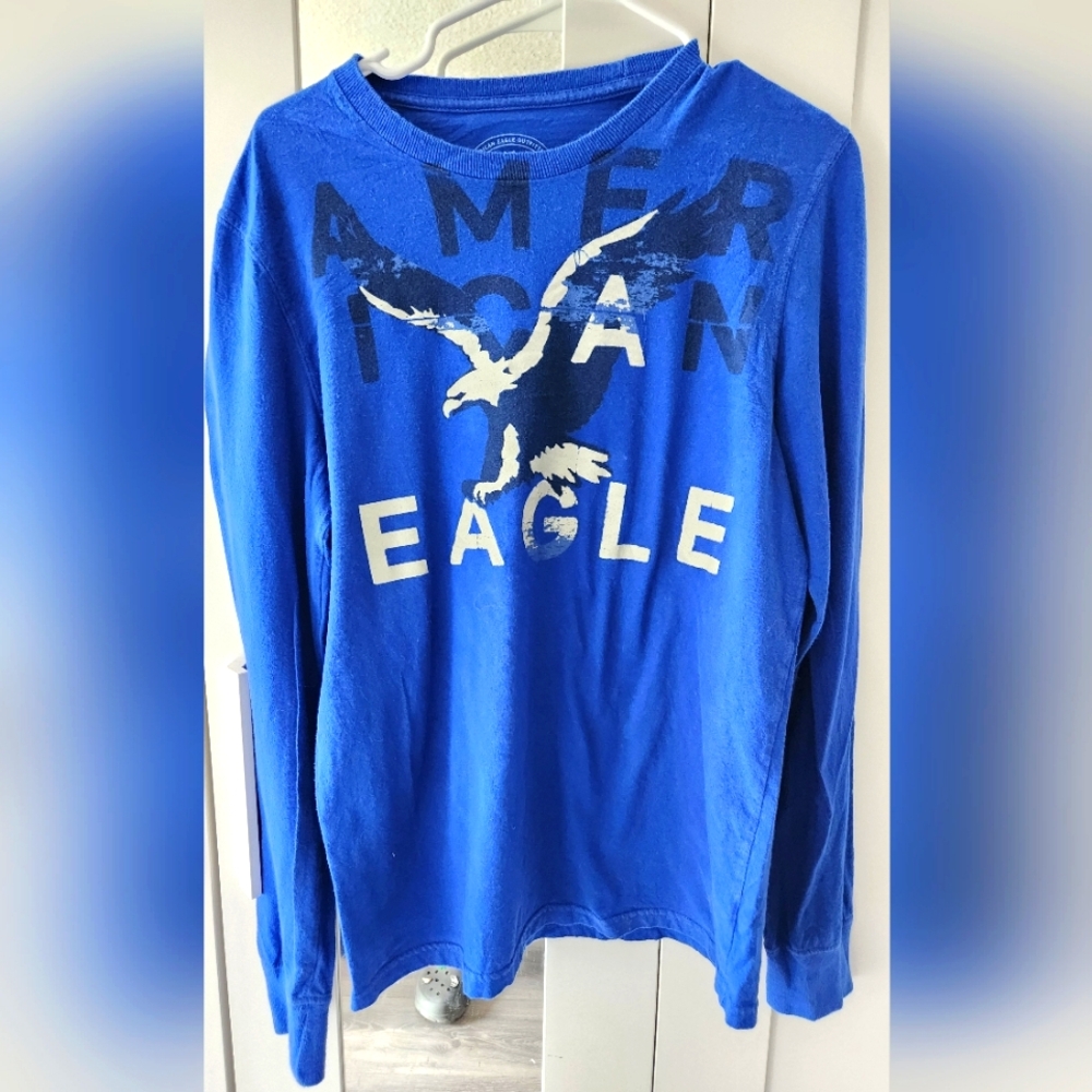 American Eagle Long sleeve tshirts